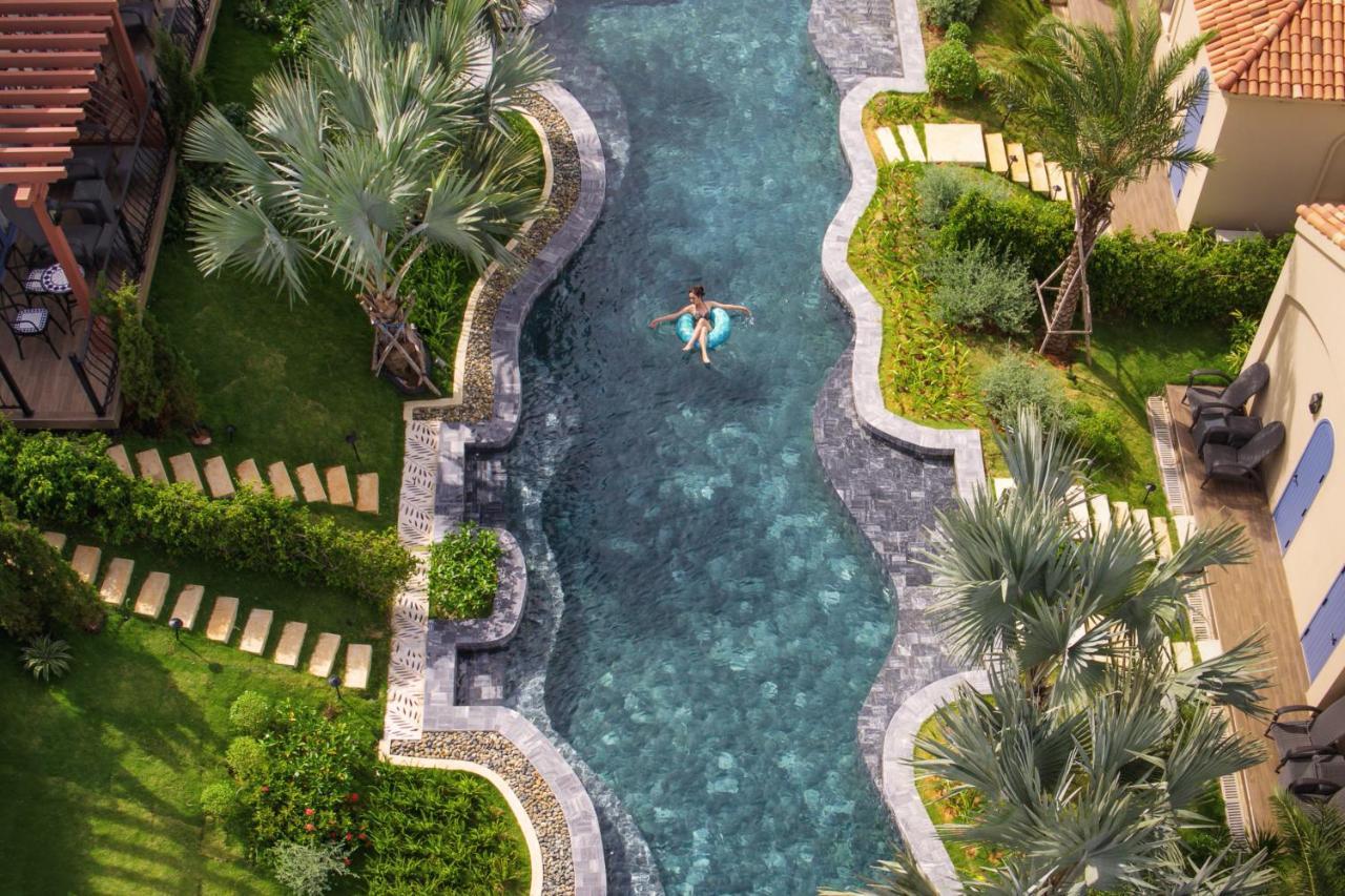 Centara Mirage Resort Mũi Né Buitenkant foto The River