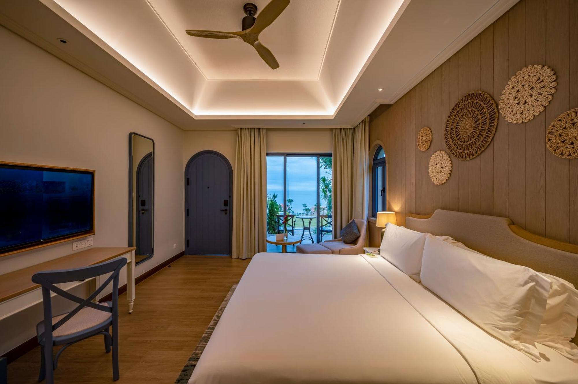 Centara Mirage Resort Mũi Né Buitenkant foto Deluxe Ocean View